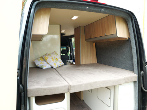 Module de lit arrière avec cadre de lit et armoires de rangement pour Sprinter Star