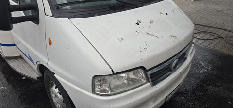 Nettoyage de véhicules pour camping-cars et fourgons aménagés jusqu'à 9 mètres / Nettoyage pour camping-cars / Ducato / Jumper / Boxer / Master / Transit