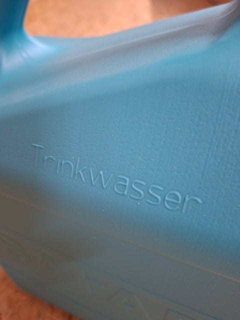Wasserkanister / Wassertank / Tank / mobiler Tank mit Ausgiesserverschluss 15 Liter