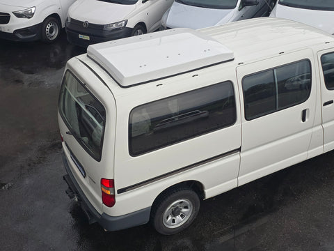 Toit relevable universel pour mini camping-car (ex : Kangoo, Berlingo) Standard Blanc - Mécanisme 90°