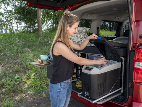 REIMO Campingbox M pour VW Caddy à partir de 2003 et autres mini-camping-cars et monospaces