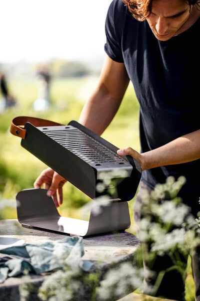 Barbecue de table au charbon de bois UNA - Gris