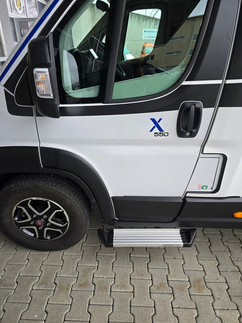 Cabina di guida con gradino libero Fiat Ducato e modelli identici dal 2006, inclusa installazione (con prolunga) 