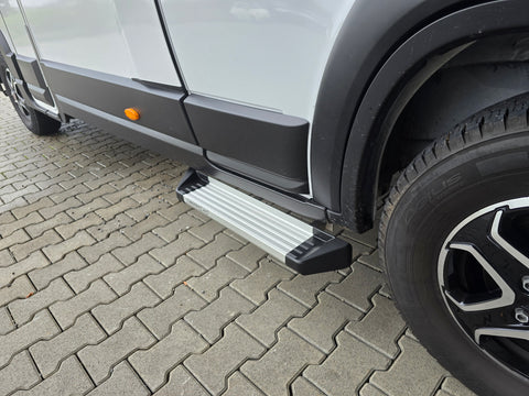 Cabina di guida con gradino libero Fiat Ducato e modelli identici dal 2006, inclusa installazione (con prolunga) 