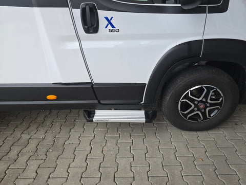 Cabina di guida con gradino libero Fiat Ducato e modelli identici dal 2006, inclusa installazione (con prolunga) 