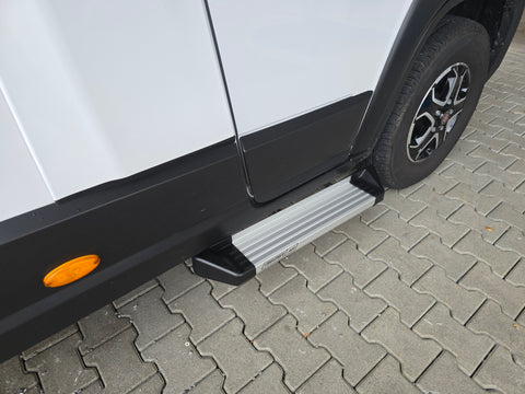 Cabina di guida con gradino libero Fiat Ducato e modelli identici dal 2006, inclusa installazione (con prolunga) 