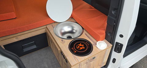 plaque à induction / plaque à encastrer / plaque à encastrer à bague fraisée / plaque à bague métallique