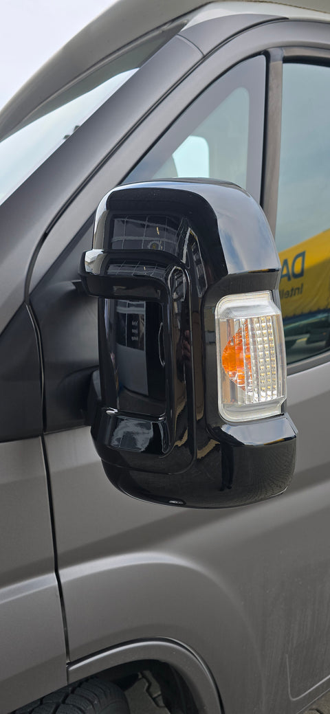 Set di protezioni per specchietti Carbest, nero lucido / versione lunga - Fiat Ducato, Citroen Jumper / Peugeot Boxer