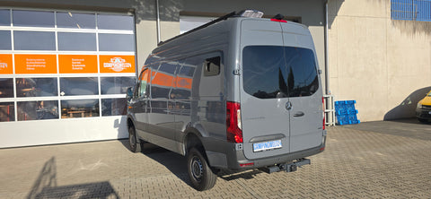 Protezione paraurti Carbest in acciaio inox spazzolato - Mercedes Sprinter dal 2018