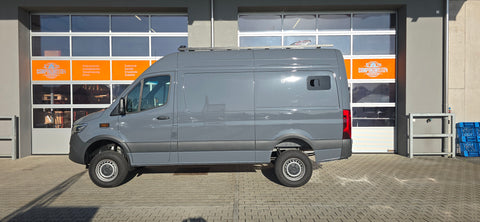 Protezione paraurti Carbest in acciaio inox spazzolato - Mercedes Sprinter dal 2018