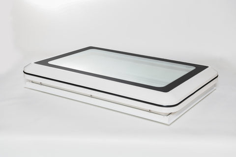Botola da tetto KCT 96x65cm per spedizioni e camper