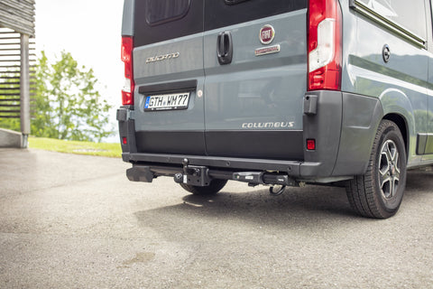 Gancio di traino Thule VeloSwing girevole per Fiat Ducato, Citroën Jumper, Peugeot Boxer dal 2007