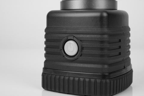 Luce da campeggio a batteria con temperatura della luce regolabile