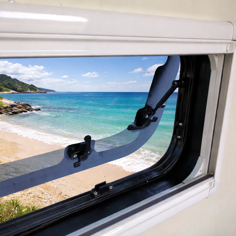 Finestra a battente Carbest RW ECO in vero vetro