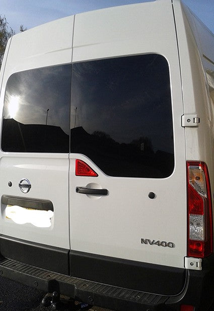 Renault Master - OPEL Movano - Nissan NV400 - Flügeltüren - Carbest Isoflex Innenisolierung/ Sonnenschutz / Abdeckung / Thermomatte / Isolationsmatte / Innenisolierung - Komplettset 2-teilig - alle Radstände ab 2011