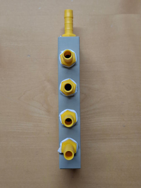 Blocco distributore d'acqua bianco-giallo a 4 vie – per tubi dell'acqua da 10 mm