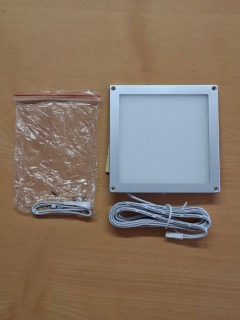 Carbest LED-Deckenleuchte 100 × 100 mm – 12 V, 3 W, 140 lm, dimmbar