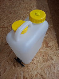 Wasserkanister / Wassertank / Tank / mobiler Tank zum Einfüllen 16l mit Ausgiesser
