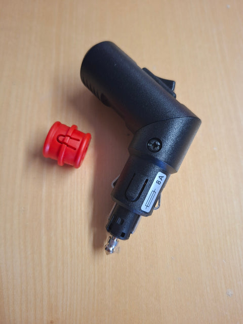 Winkelbarer Universalstecker für 12-V-Systeme, mit Schalter und Sicherung, max. 8 A