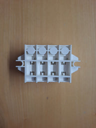 Verteilerleiste 4 × 5 für 12-V-Elektroverteilung – 6,3 mm AMP-Anschlüsse
