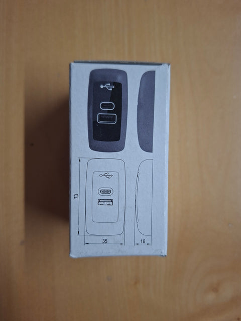 Aufbau-Doppelsteckdose USB-A + USB-C – 10–30 V, 2 × 2,1 A