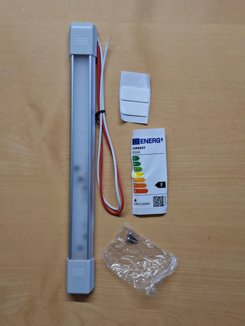 Luce lineare a LED Carbest da 266 mm