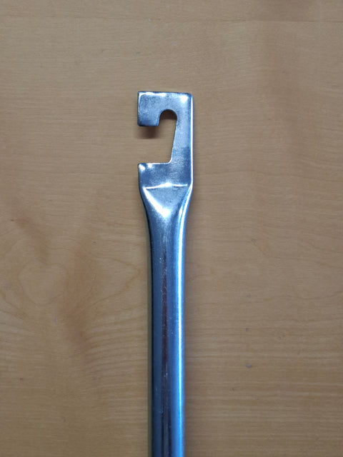 Marteau en caoutchouc avec arrache-chevilles et manche en acier