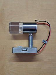 Faretto LED Carbest con interruttore touch, porta USB e luce notturna – 12 V, 180 lm