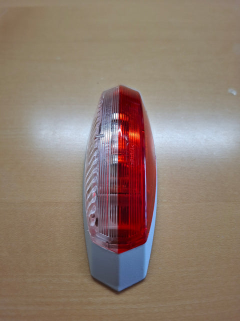 Umrissleuchte rot/weiss links mit weisser Grundplatte – 122,2 x 39,2 x 28,6 mm