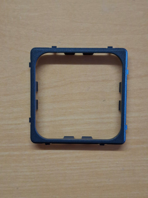 Sous-châssis gris ardoise pour prise USB ou standard 12V