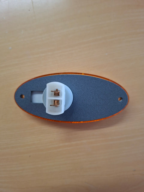 Hella Seitenmarkierungsleuchte zum Einbau – oval, 12 V