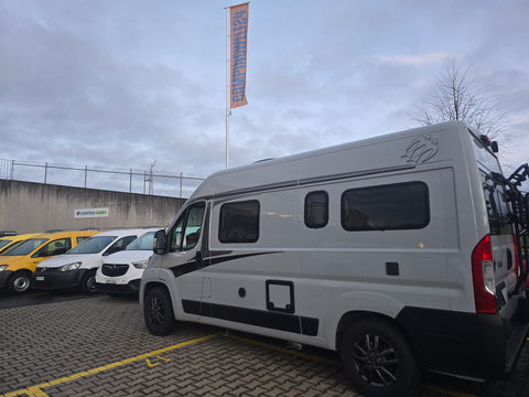 Presa CEE, rotonda, antracite