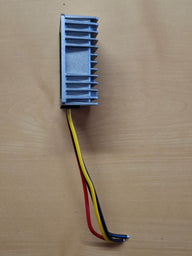 Carbest Spannungswandler 12 V auf 24 V – 10 A, IP68