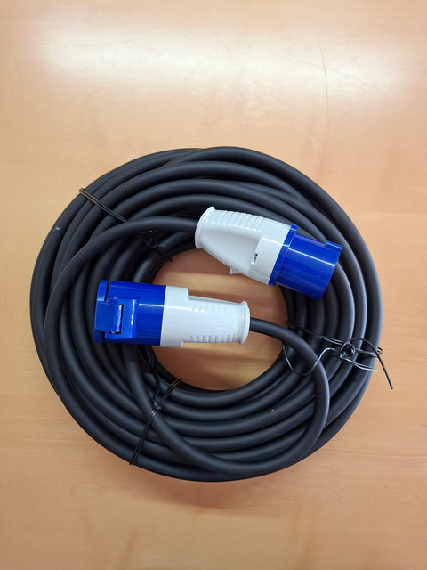 Carbest CEE-Verlängerungskabel 25 m – H07RN-F 3G2,5 mm², 230 V , 16 A, IP44, inklusive Tragetasche
