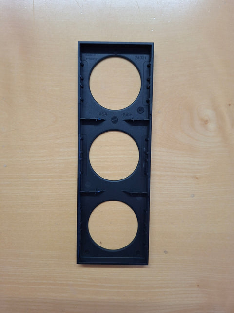 Berker INTEGRO Pure Rahmen 3-fach – Granitschwarz matt