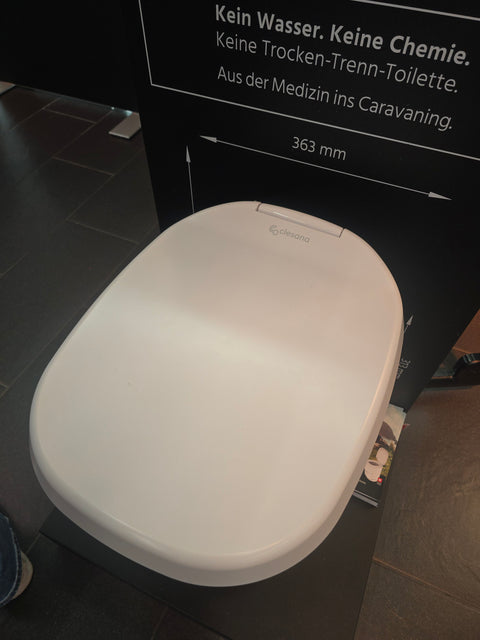 Clesana C1 – WC senza acqua con adattatore a L