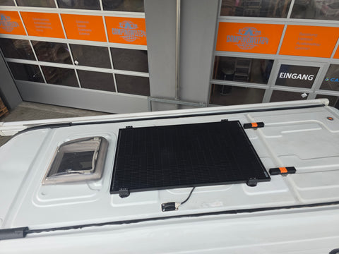 Halterung / Seitenhalter / Solarpanel: Montage-Set für Solarpanels mit 18-40 mm Alu-Rahmenstärke, schwarz (Montagepaket Balkonhalterung, Balkonhalterung Solarpanel, Befestigungsschiene)