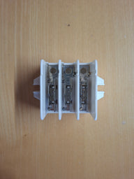 Verteilerleiste 3 × 5 für 12-V-Elektroverteilung – 6,3 mm AMP-Anschlüsse