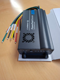 Booster de charge CC/CC 25 A avec régulateur de charge solaire MPPT – pour LiFePO4, AGM, gel et plomb-acide