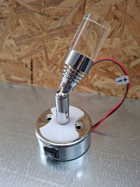 Luce di lettura a LED 12V/1W con USB + interruttore a bilanciere