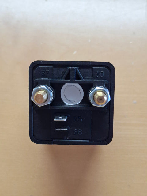 Batterie-Trennrelais E772V2 – 12 V , 120 A, kurzzeitig 180 A