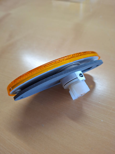 Hella Seitenmarkierungsleuchte zum Einbau – oval, 12 V
