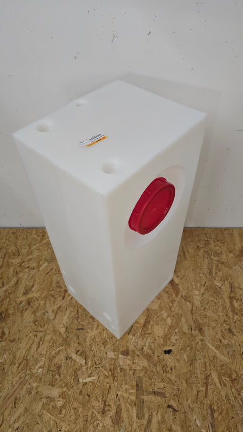 Wassertank / Tank / Wasserreservoir / Frischwasserbehälter / Wasserbehälter - 68 l, H 28 x L 33 x T 74 cm