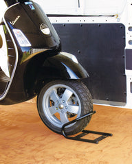 MotoWheel Chock Front - sistema di bloccaggio per la ruota anteriore