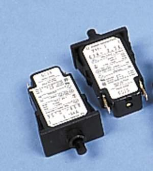 Le disjoncteur peut être utilisé pour 12 et 230 volts