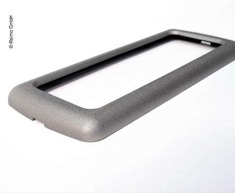Cornice decorativa CBE a 3 ante