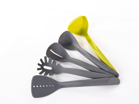 Set di utensili da cucina impilabili