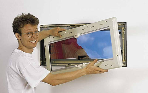 Finestra con cerniera S4, finestra Dometic, finestra Seitz, finestra da campeggio 