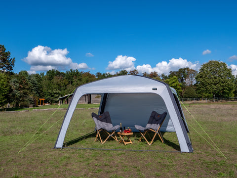 Gazebo gonfiabile/riparo per feste LINOSA con pareti laterali