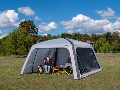 Gazebo gonfiabile/riparo per feste LINOSA con pareti laterali